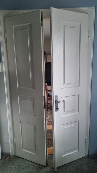 Stare drewniane drzwi