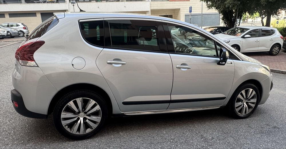 Peugeot 3008 HDI Style 1,6 120 cv