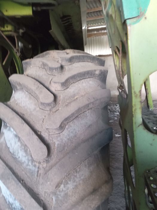 Комбайн CLAAS MEGA 218