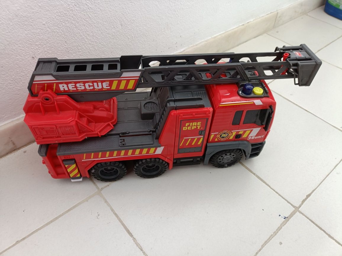 Conjunto 4 carros