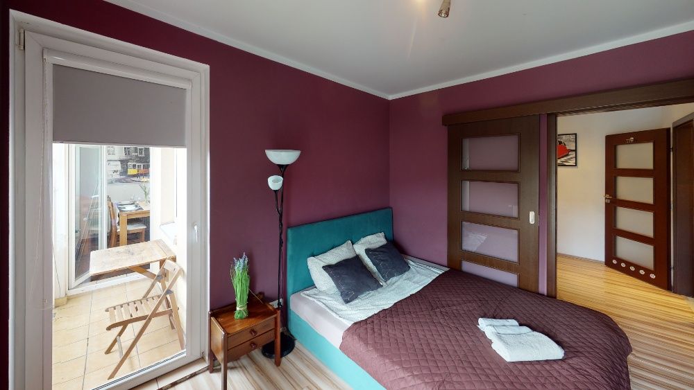 Duży apartament 800m od Rynku (3pokoje/75m2) od150zł /max 10 osób