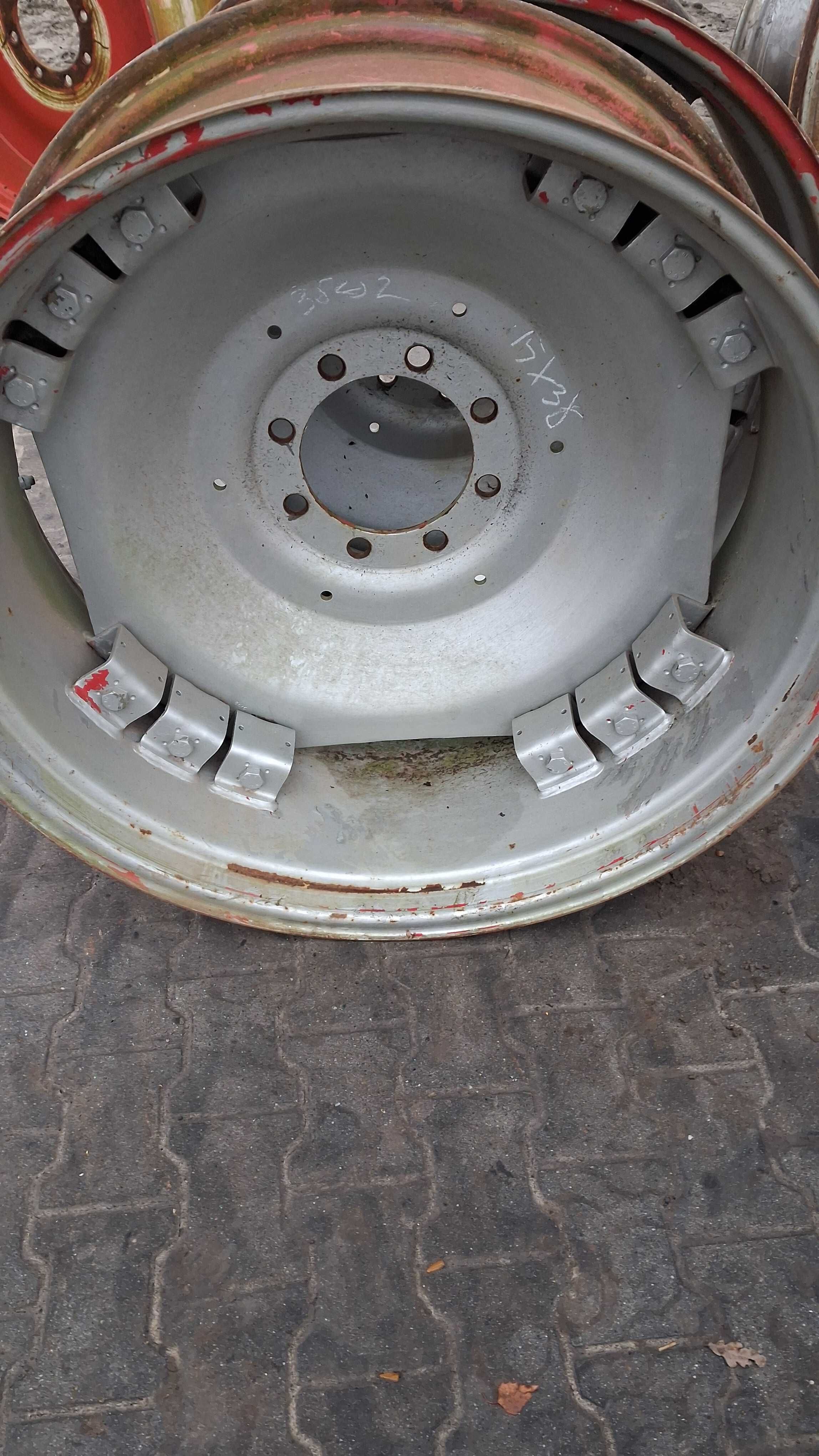Felgi 15x38 Deutz Case MF Fendt Ursus 18.4r38 420/85r38 480/70r38