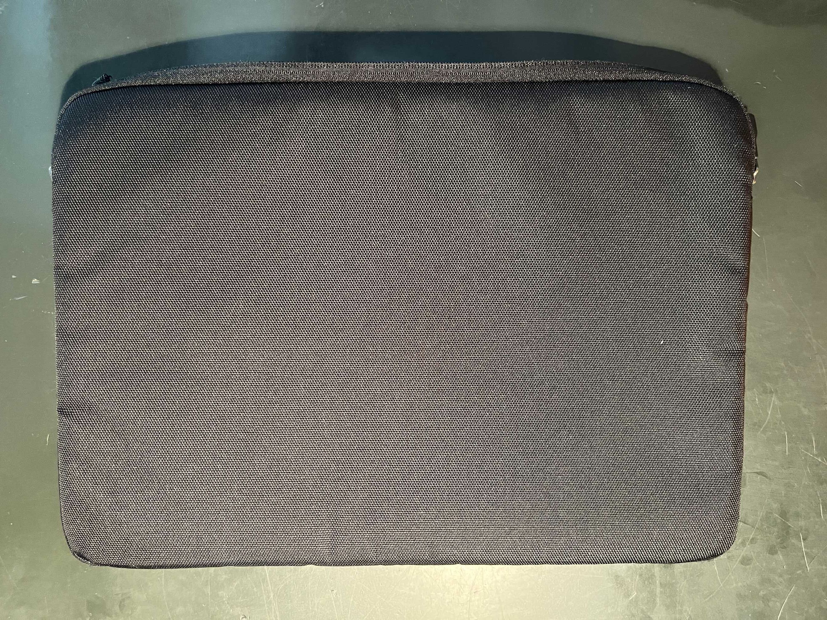 Mala THULE portátil 15"