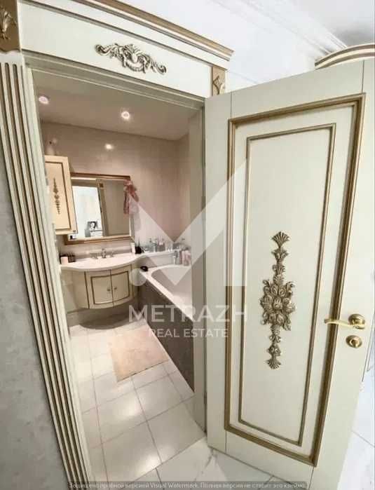 Продам 1к квартиру с паркоместом. Центр.Научная