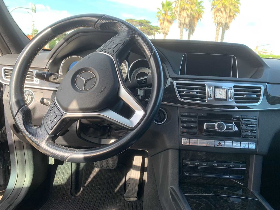 Mercedes-Benz E 300 Bluetec Hybrid Avantgarde