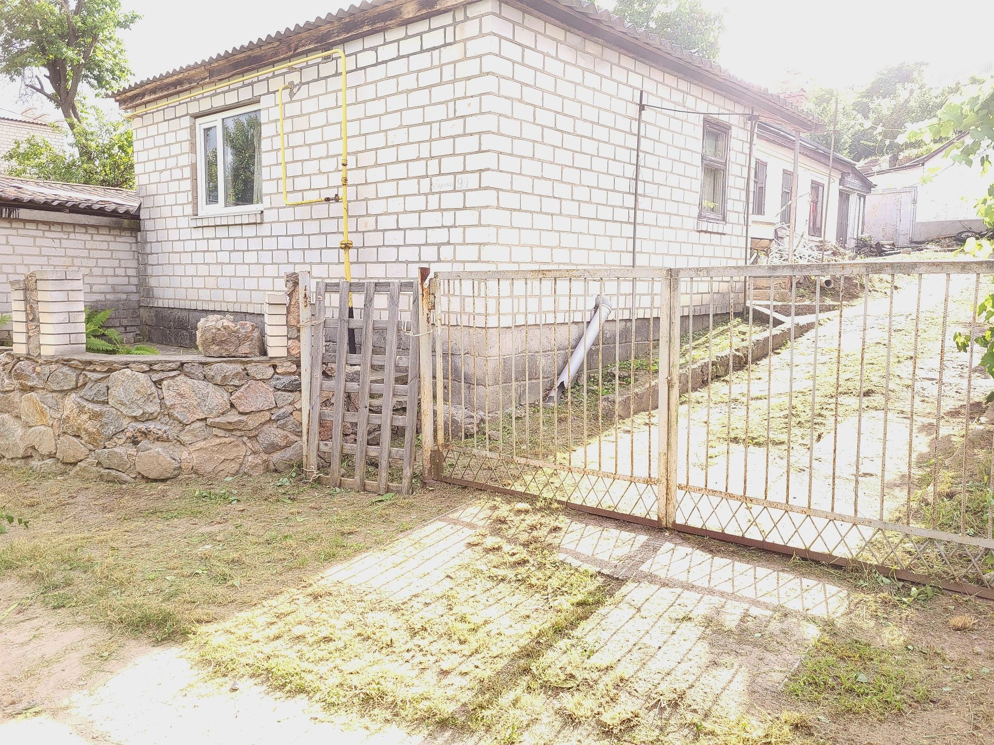Продам будинок центр Канева,  або обмін на квартиру