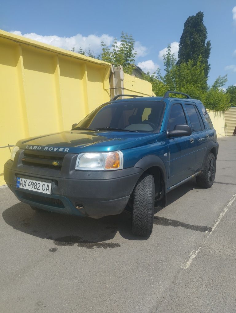 Продам автомобіль Land Rover