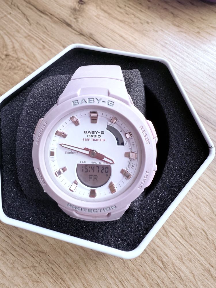 Zegarek Casio BABY-G BSA-B100-4A2ER