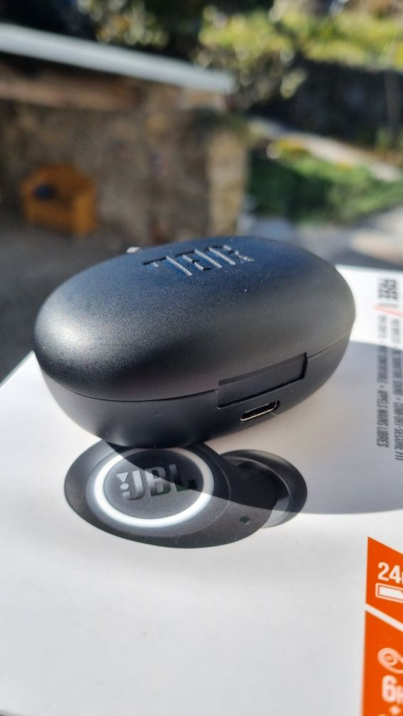 JBL / Bluetooth / FREE || 2