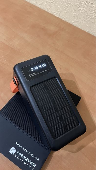 Повербанк Power Bank 120000 mAh із сонячною панеллю та ліхтариком