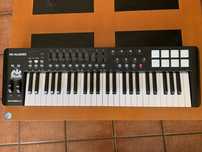 M audio oxygen 49 (teclado, piano)