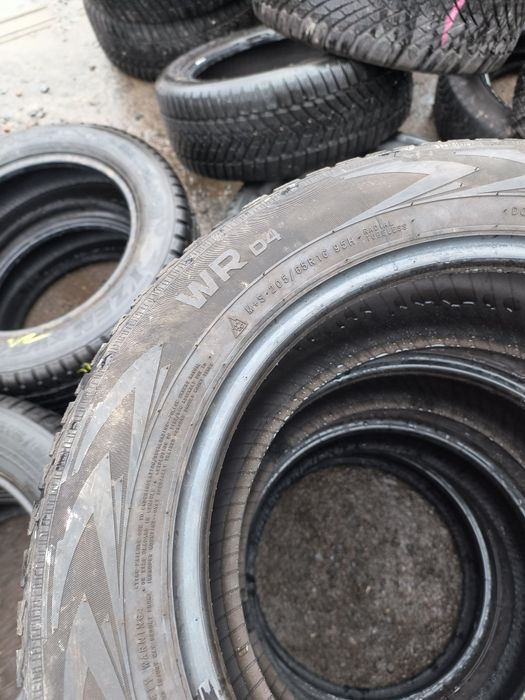 205/65R16 Nokian 2022рік зима