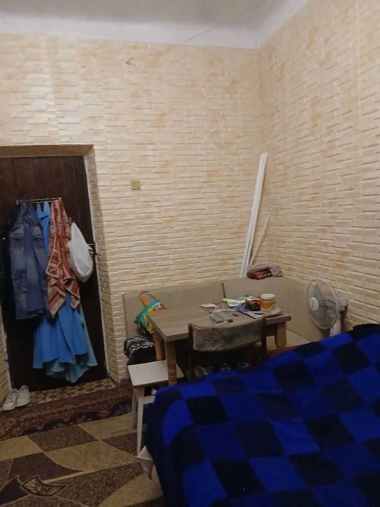 Продам кімнату в гуртожитку, Раково