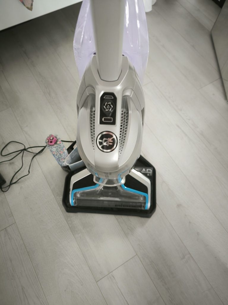 Odkurzacz pionowy Bissell Cross Wave Cordless srebrny/szary