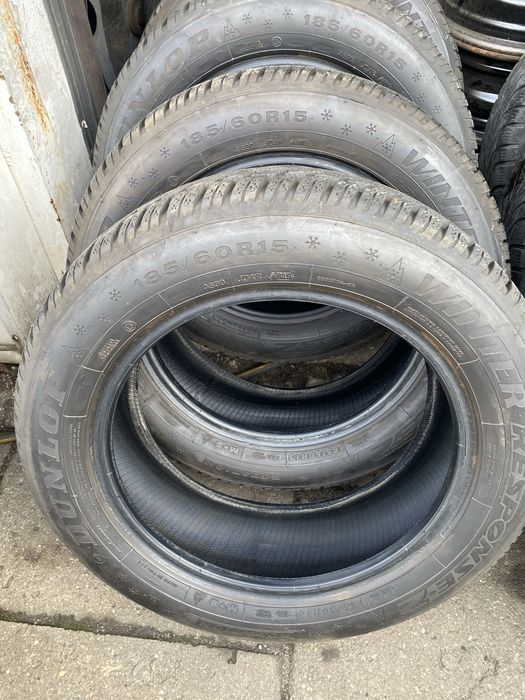 Opony zimowe para 185/60r15 Dunlop Winter Response-2 19r.7mm 88T