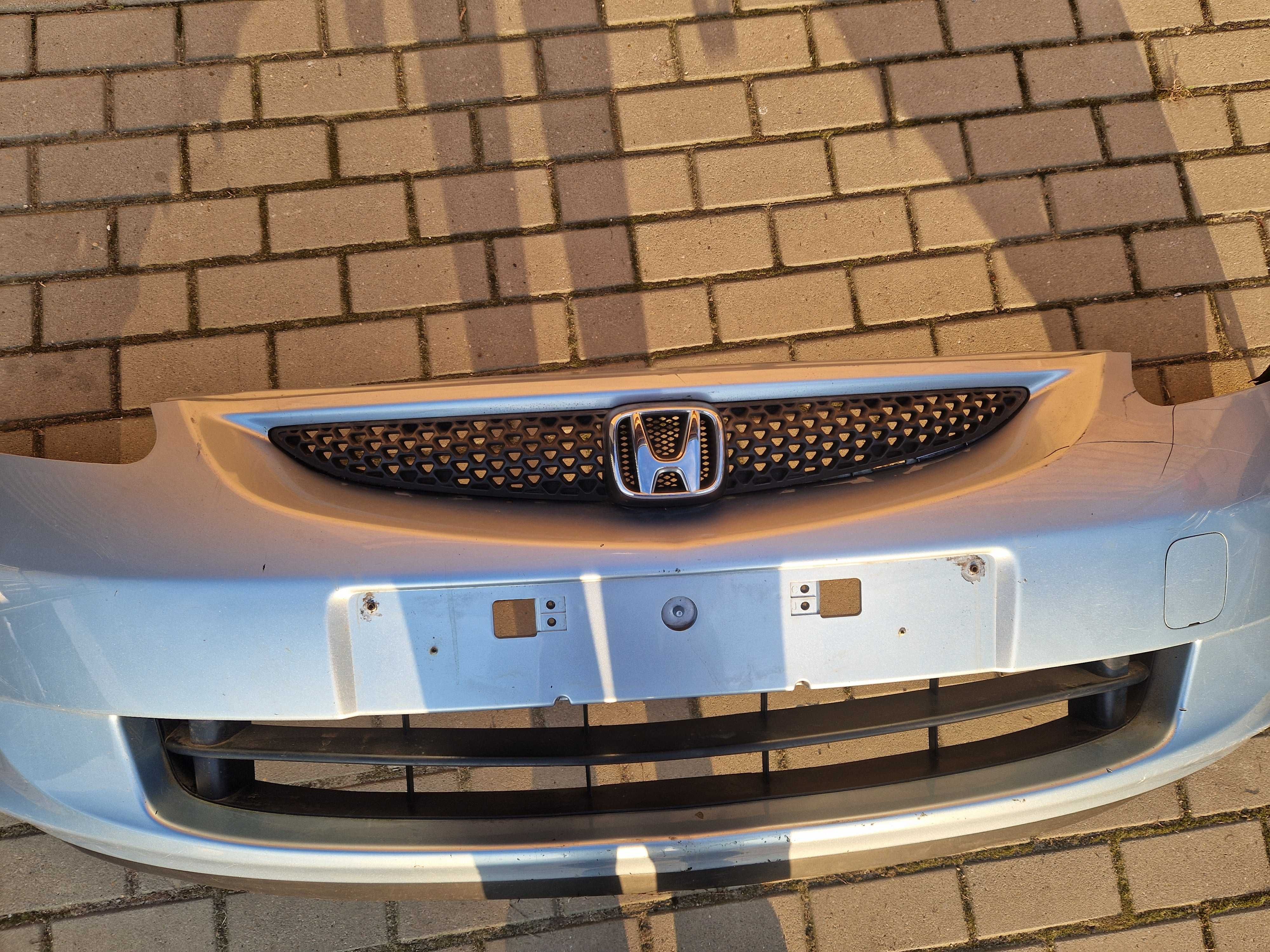 [251] Zderzak przedni Honda Jazz II Lift 05-07r.