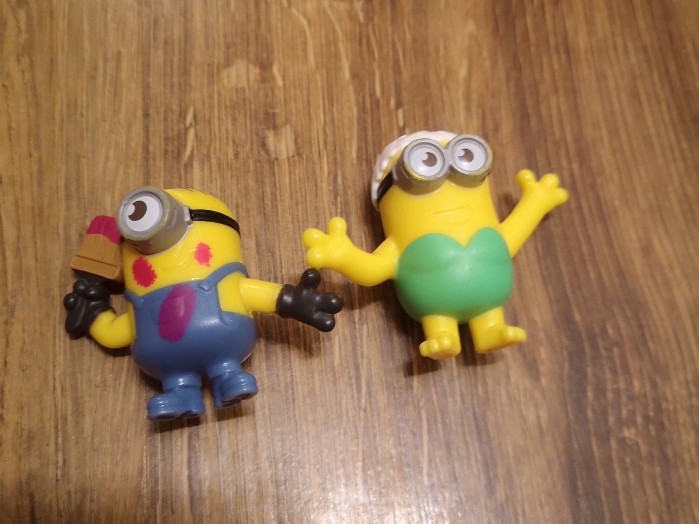 Minionki 2 sztuki figurek z bajki