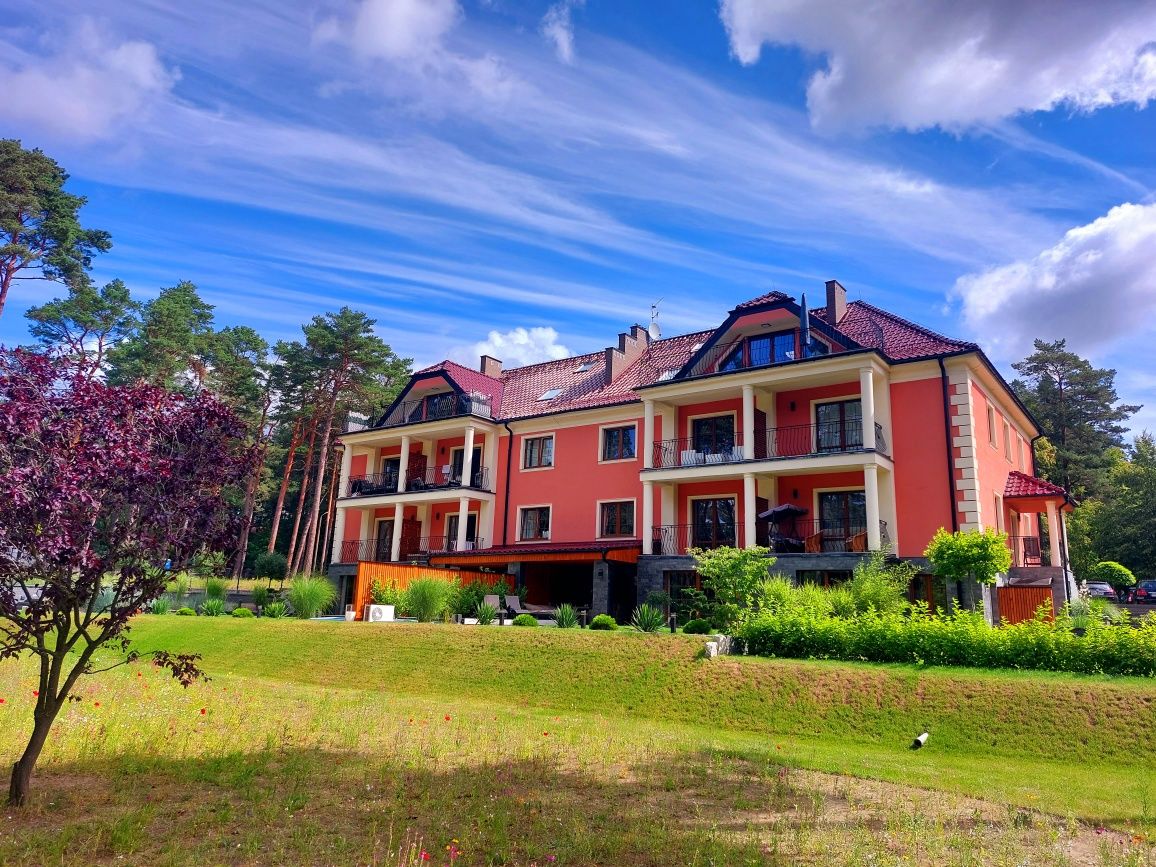 APARTAMENT nad jeziorem, Borne Sulinowo "Jeziorna Residence", nocleg