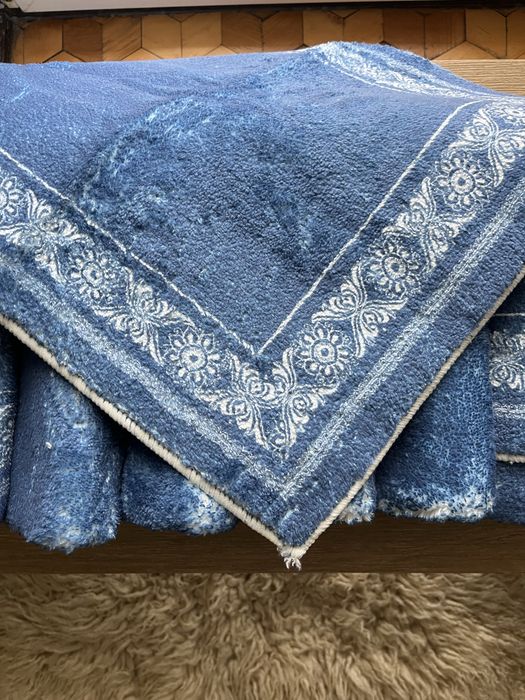 Dywan antypoślizgowy niebieski wycieraczka mata wielosztuki