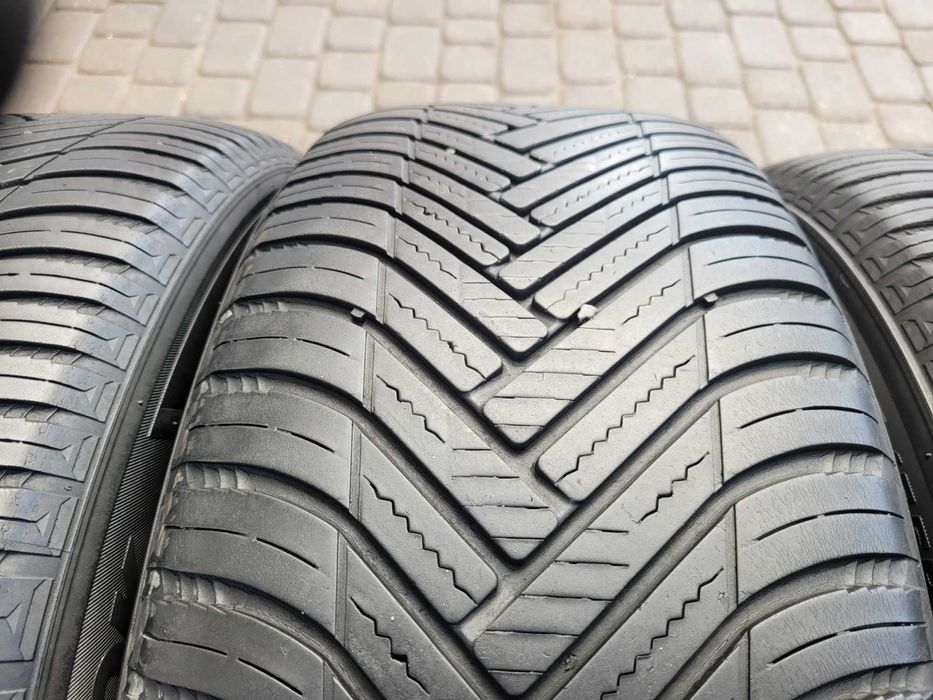 235  / 55 R 19    Hankook   Całoroczne  / Komplet