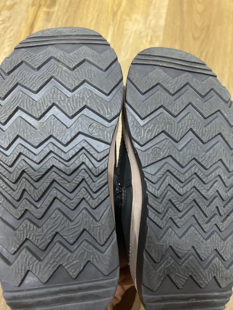 Buty zimowe dla dziewczynki rozm 26