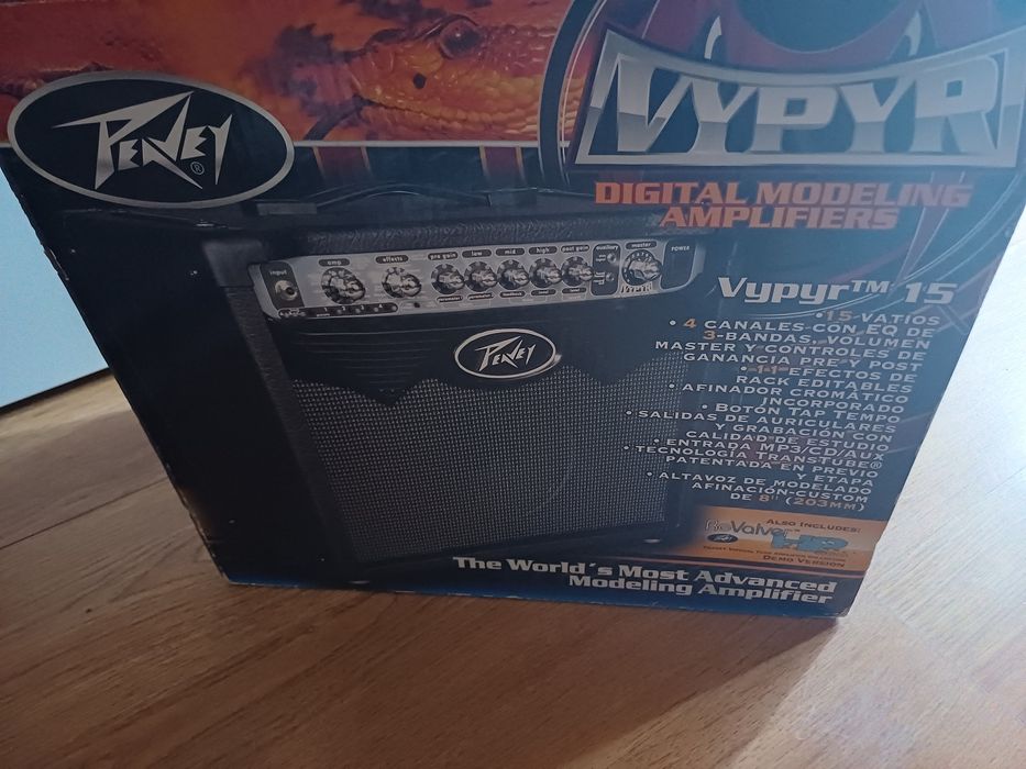 Amplificador digital Peavey Vypyr 15