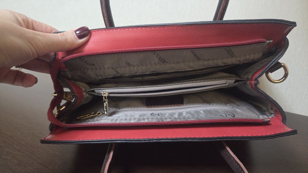 Шкіряна жіноча сумка