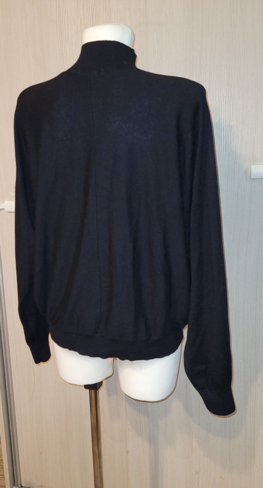 Swetr czarny rozmiar 3 XL H&M