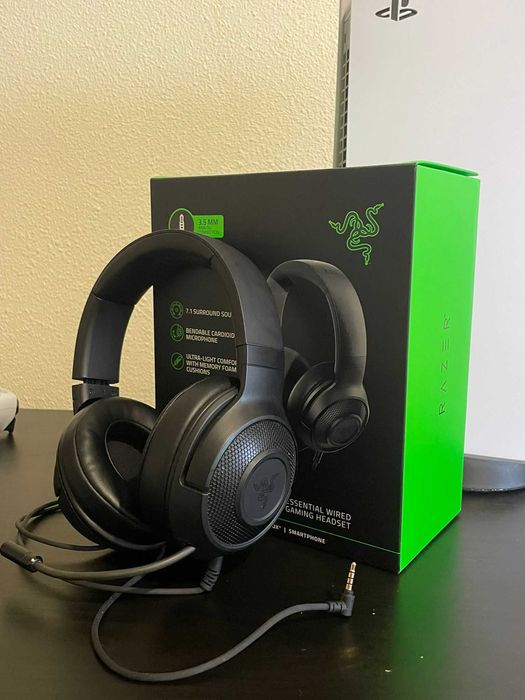 PlayStation 5 + 2 Comandos PS5 + Fone Razer Kraken Lite