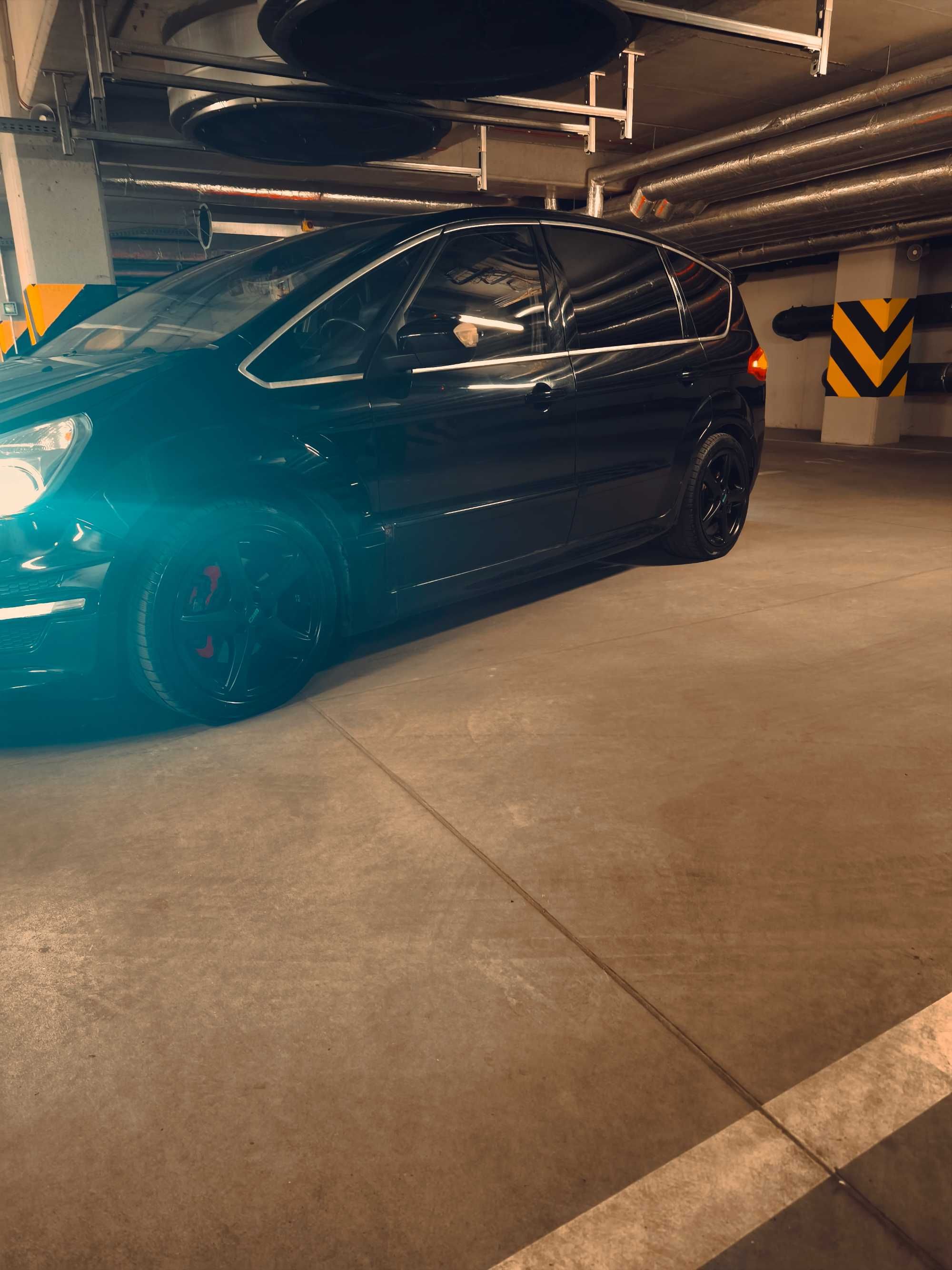 Ford S-Max 2.0 T Titanium, Doinwestowany Mocny w gazie 243KM