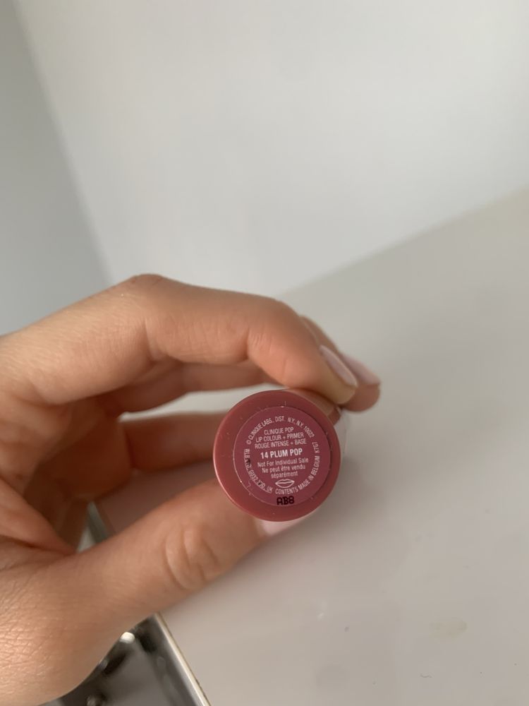 clinique pop lip color + primer