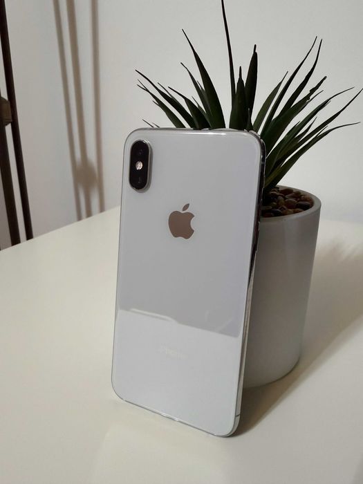Apple iPhone XS 64GB Branco