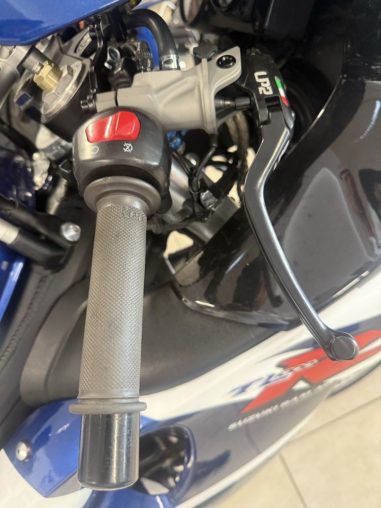 TL1000R excelente estado , como novo