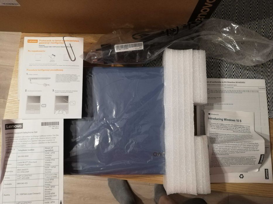 Lenovo laptop ideapad LED HD