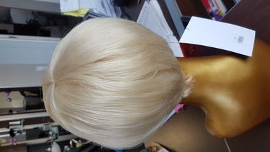 Peruka sztuczna jasne blond krótkie bob Cindy613