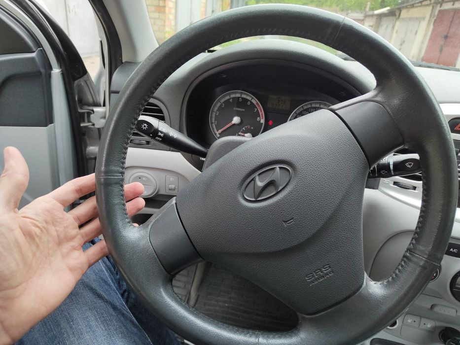 Продаю Hyundai Accent 2009