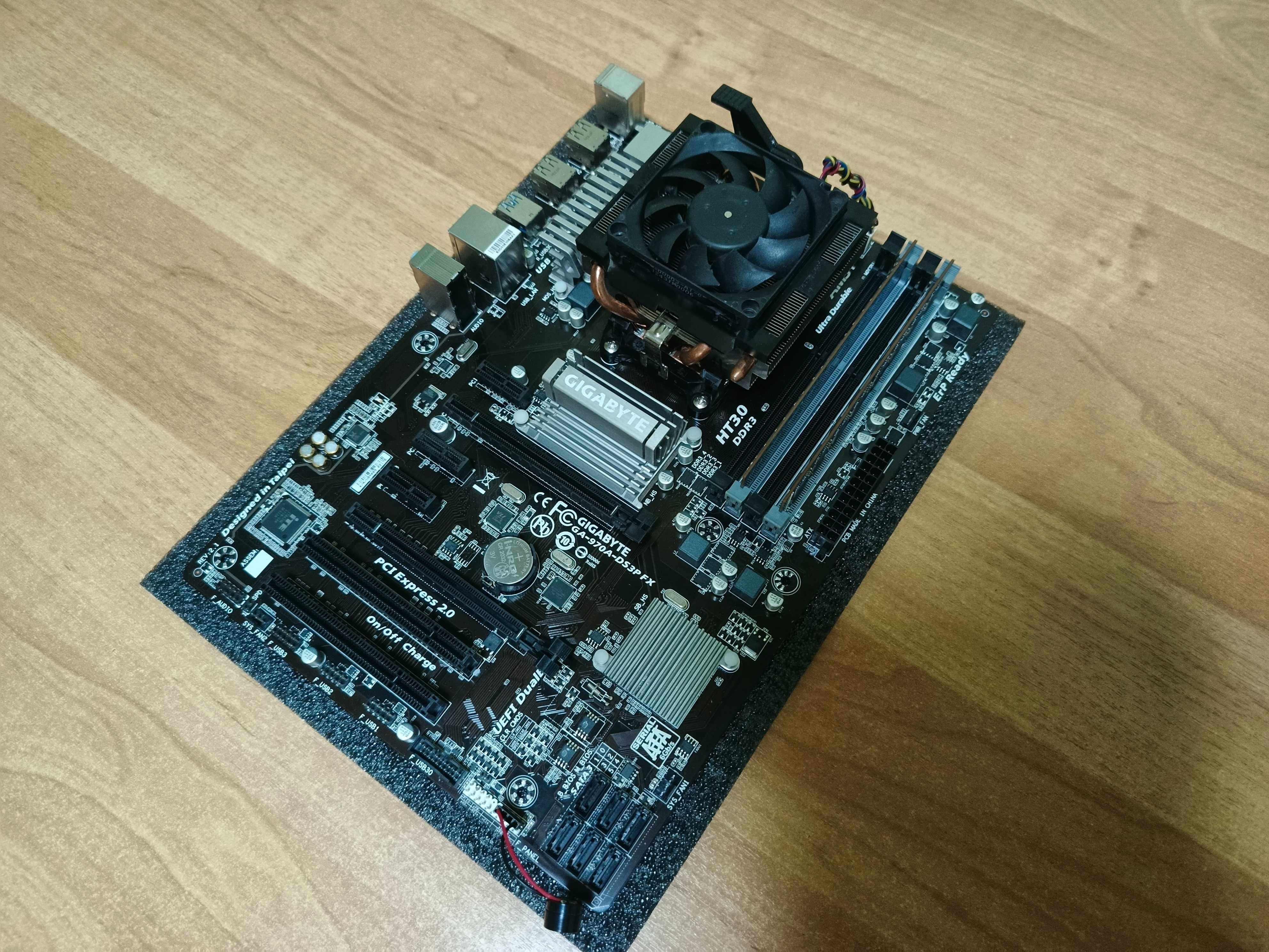 Комплект AMD/sAM3+/FX-6350/Gigabyte GA-970A-DS3P FX/8Gb DDR3 SK Hynix