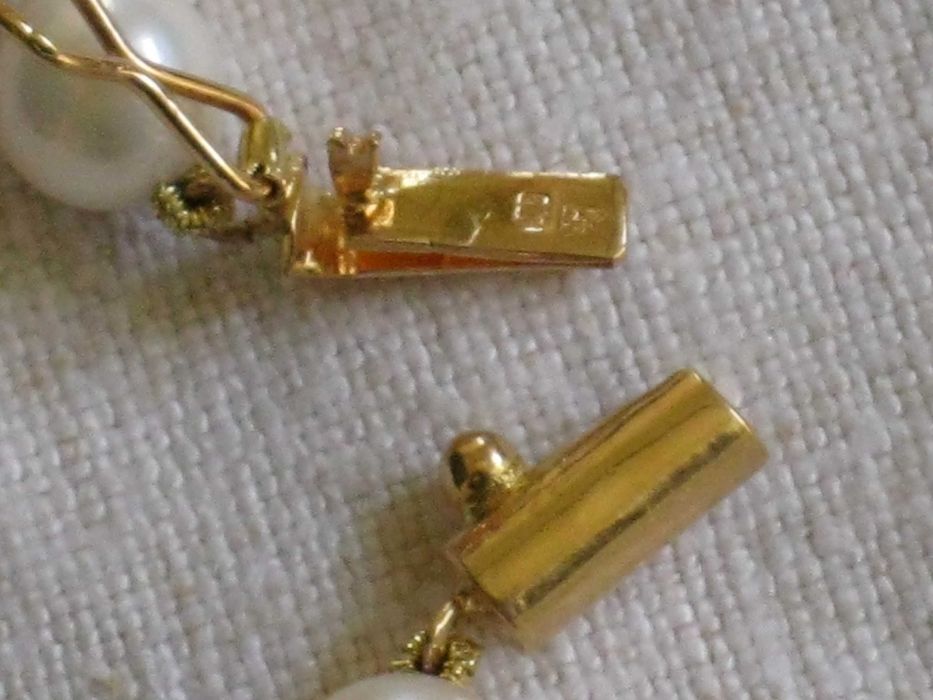 Colar de Perolas Cultura Mar 7mm c/Fecho em Ouro 19,2 kt