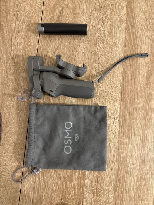 Dji Osmo Mobile 3 - Gimbal Estabilizador para Telemóvel