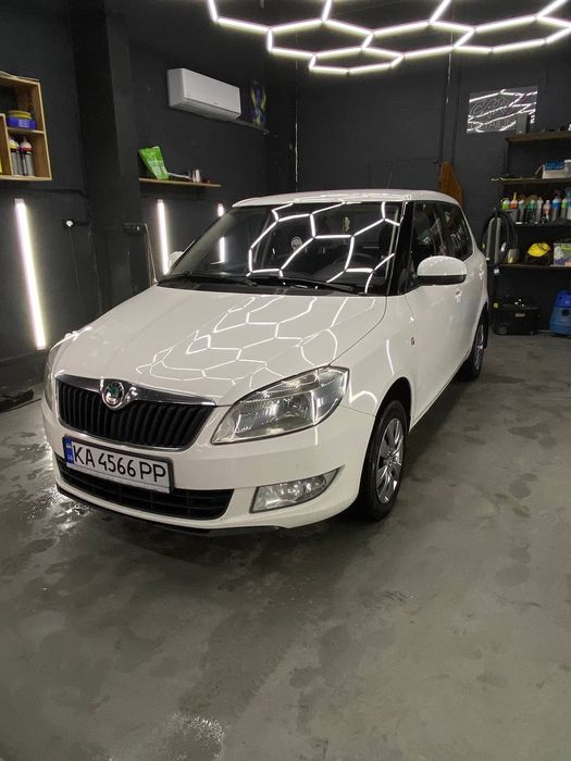 Продам Фабия 1.4 газ,бензин