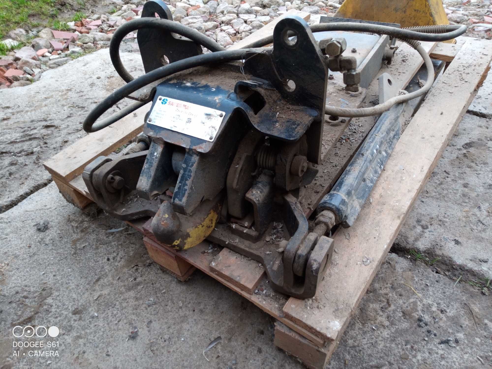 Zaczep hitch new holland T- 6
