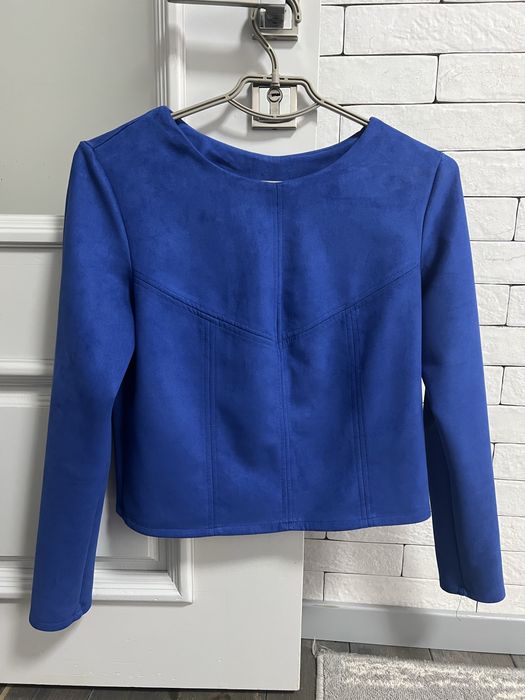 Продам замшевий костюм, спідниця+кофтинка, розмір М-Л