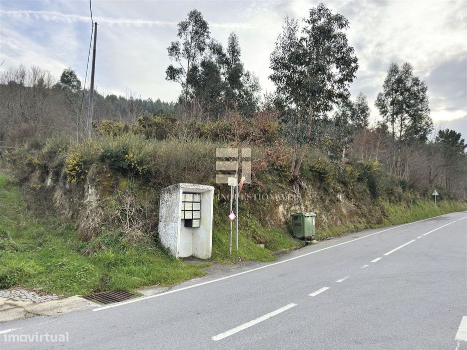 Terreno Para Construção  Venda em Tarouquela,Cinfães