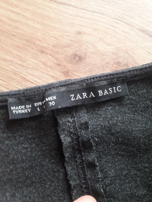 Sukienka szara Zara