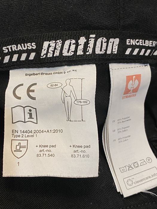 Męskie spodnie robocze logowane czarne marki Engelbert Strauss