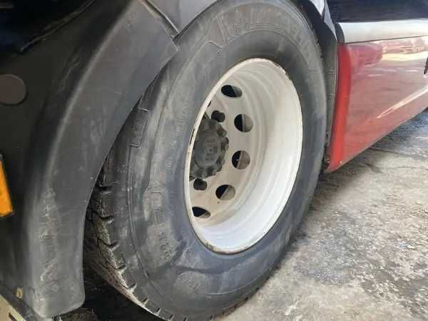 DAF XF 105.410 Сідловий тягач