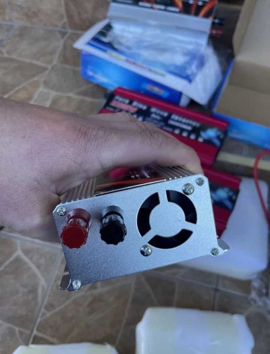 Инвертор 12/220 v 2000w Перетворювач напруги Інвертор