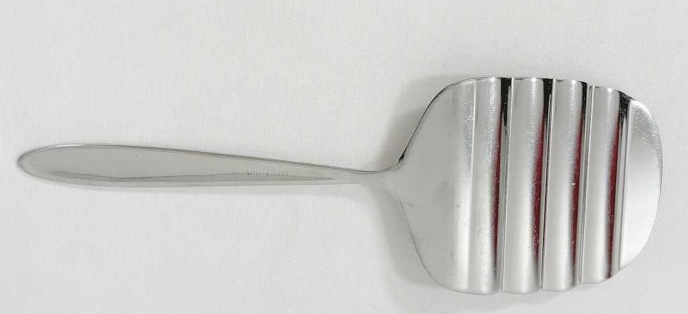 Łopatka marki WMF z sygnaturą 24 cm. Używana.