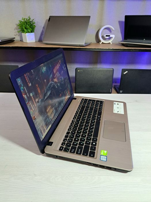 Ноутбук Asus X540U/i3-6006U/8 Gb/SSD 480 Gb/GeForce MX110 2 Gb