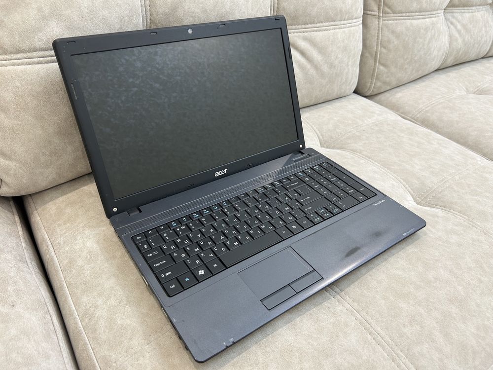 Продам ноутбук Acer TravelMate 5740 в хорошому стані